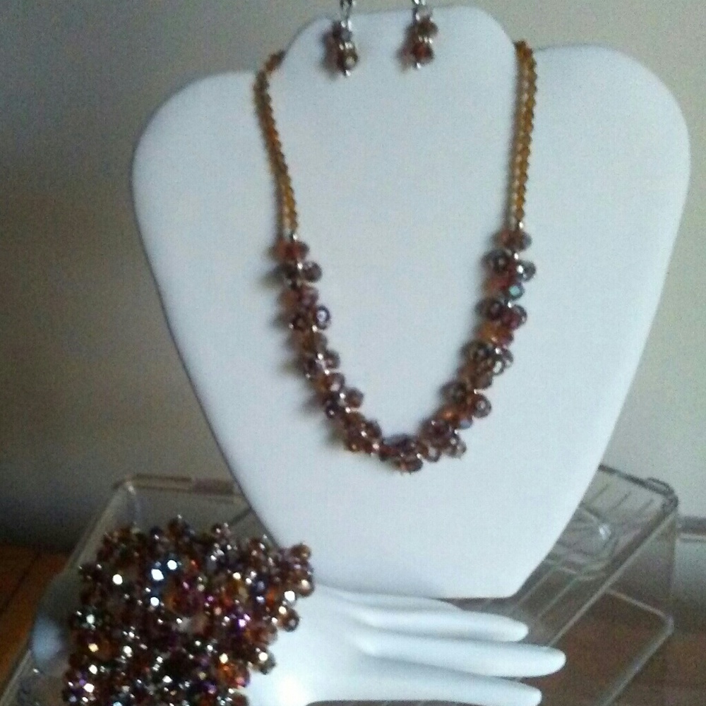 dark 'topaz' sparkle set